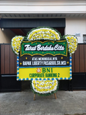 Papan Bunga Duka di Mancak