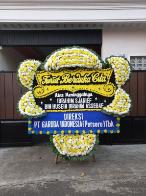 Papan Bunga Duka di Mancak