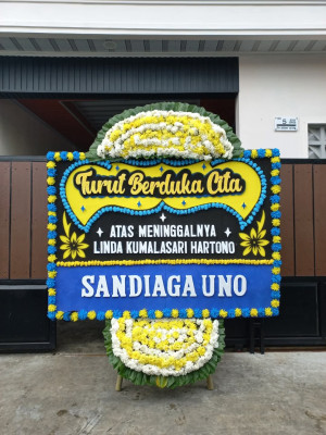 Papan Bunga Duka di Mancak